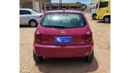 CHEVROLET - CELTA - 2006/2007 - Vermelha - R$ 12.990,00