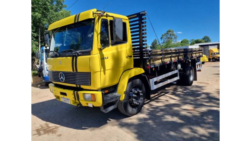 MERCEDES-BENZ - 1414 - 1996/1996 - Amarela - R$ 110.000,00