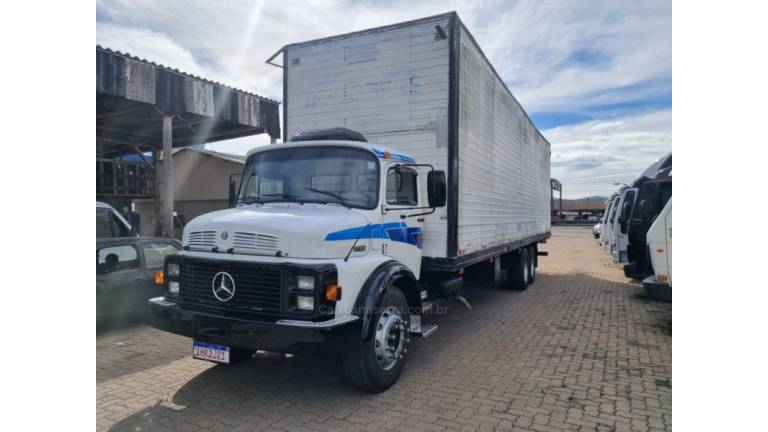 MERCEDES-BENZ - L-1118 - 1987/1987 - Branca - R$ 140.000,00