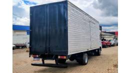 AGRALE - 8500 - 2005/2006 - Branca - R$ 120.000,00