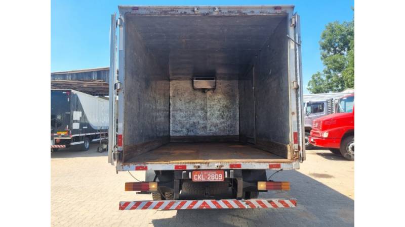 MERCEDES-BENZ - 710 - 1997/1997 - Branca - R$ 130.000,00