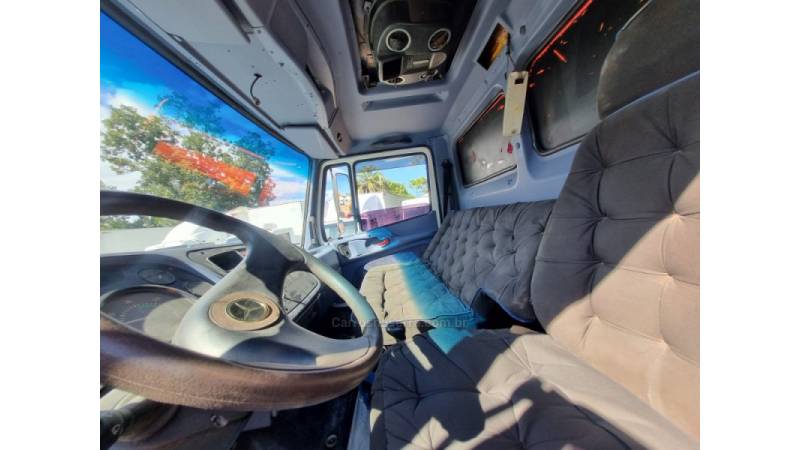 MERCEDES-BENZ - L-1620 - 2001/2001 - Branca - R$ 220.000,00