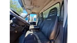 IVECO - DAILY - 2012/2013 - Branca - R$ 130.000,00