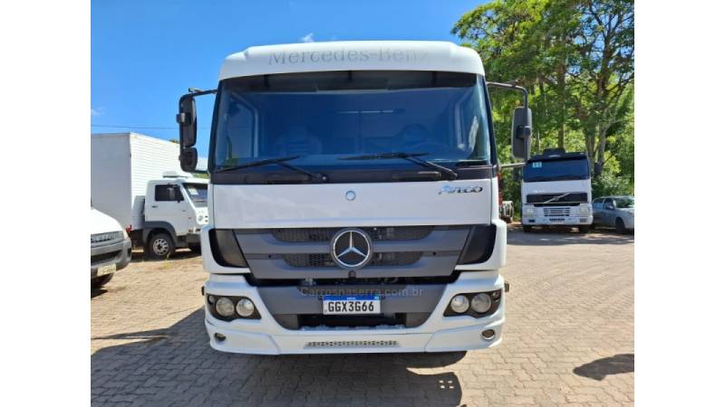 MERCEDES-BENZ - ATEGO 3030 - 2017/2017 - Branca - R$ 420.000,00