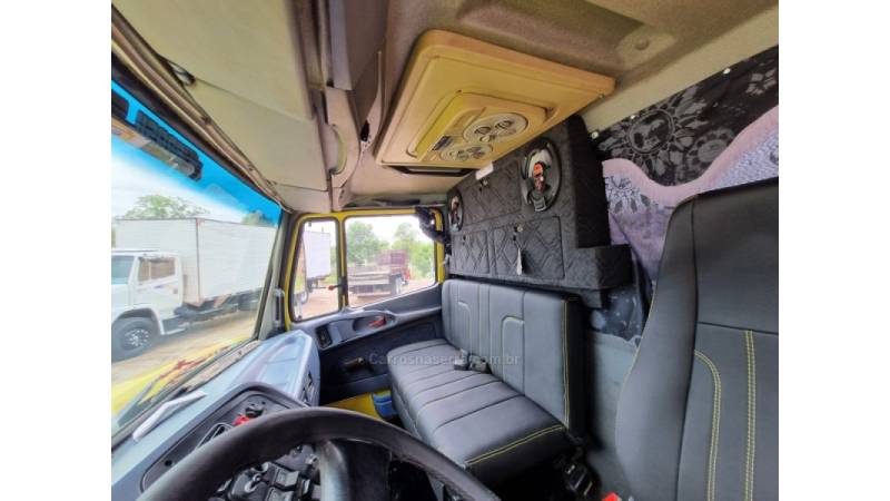 MERCEDES-BENZ - L-1620 - 2001/2001 - Amarela - R$ 210.000,00