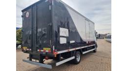 FORD - CARGO 816 - 2016/2017 - Branca - R$ 250.000,00