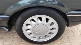 VOLKSWAGEN - GOL - 1994/1994 - Verde - R$ 25.900,00