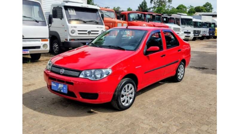 FIAT - SIENA - 2009/2008 - Vermelha - R$ 28.900,00