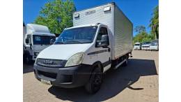 IVECO - DAILY - 2012/2013 - Branca - R$ 130.000,00