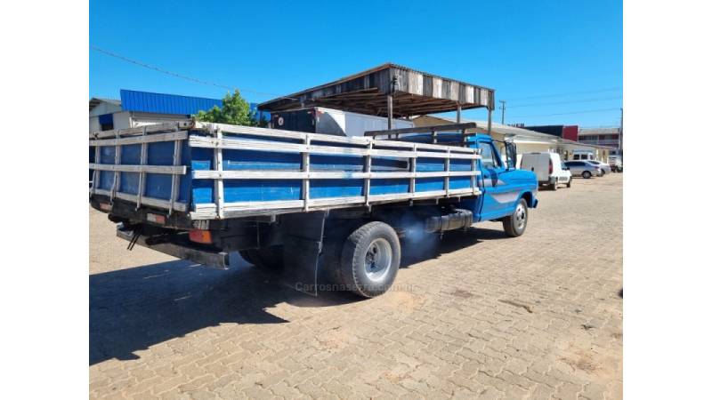 FORD - F-350 - 1976/1976 - Azul - R$ 40.000,00