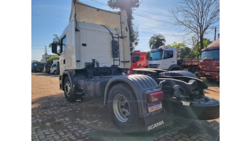 SCANIA - R-114 - 2006/2006 - Branca - R$ 185.000,00