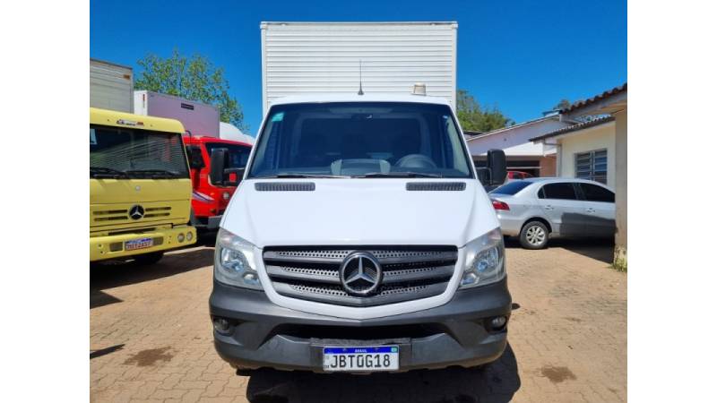 MERCEDES-BENZ - SPRINTER - 2017/2018 - Branca - R$ 230.000,00