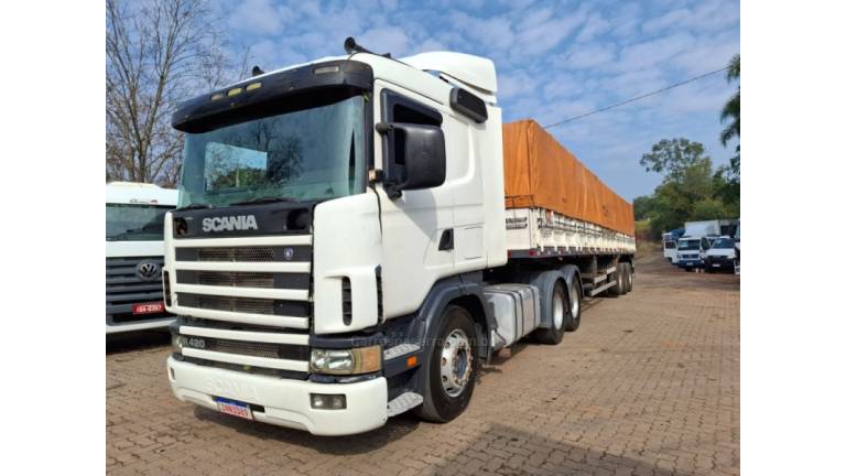 SCANIA - P-124 - 2006/2007 - Branca - R$ 290.000,00