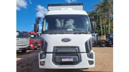 FORD - CARGO 2429 - 2014/2014 - Branca - R$ 320.000,00