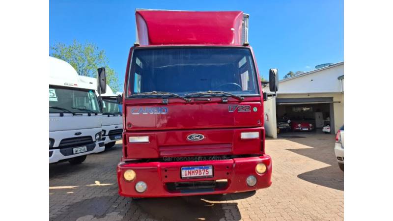 FORD - CARGO 1722 - 2006/2006 - Vermelha - R$ 185.000,00