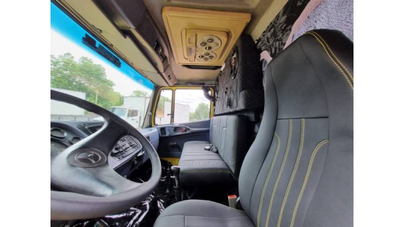 MERCEDES-BENZ - L-1620 - 2001/2001 - Amarela - R$ 210.000,00