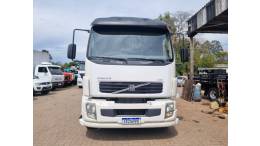 VOLVO - VM 260 - 2011/2011 - Branca - R$ 355.000,00