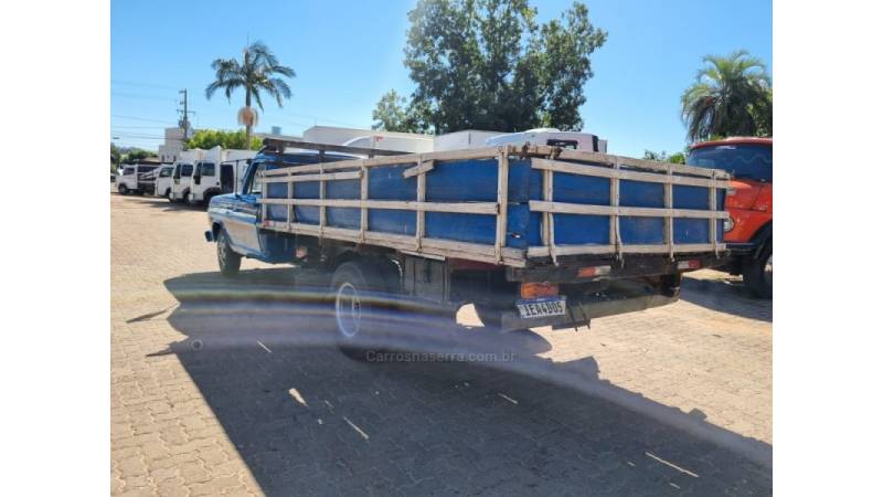FORD - F-350 - 1976/1976 - Azul - R$ 40.000,00