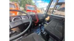 FORD - CARGO 815 - 2006/2006 - Prata - R$ 165.000,00