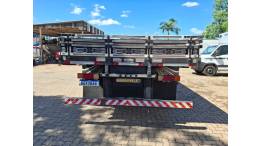 MERCEDES-BENZ - ATEGO 3030 - 2017/2017 - Branca - R$ 420.000,00