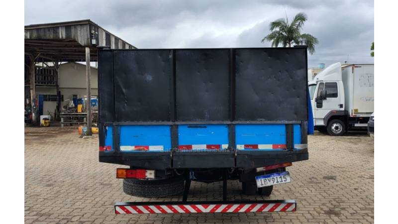 MERCEDES-BENZ - 709 - 1989/1989 - Azul - R$ 110.000,00