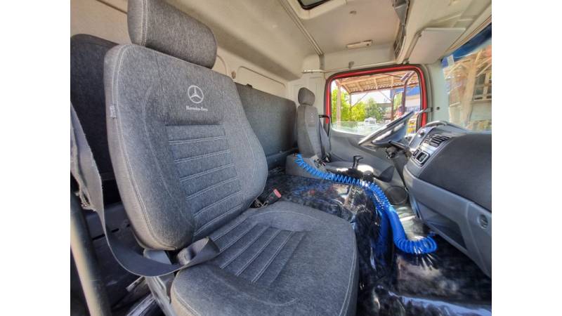 MERCEDES-BENZ - ATEGO 2428 - 2011/2011 - Vermelha - R$ 330.000,00