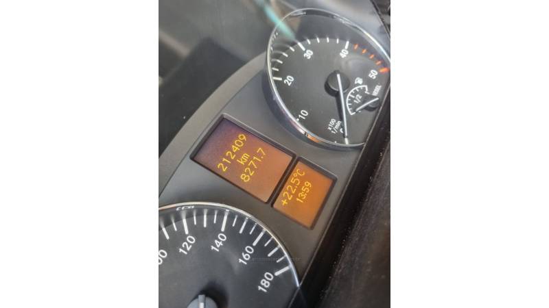 MERCEDES-BENZ - SPRINTER - 2017/2018 - Branca - R$ 230.000,00