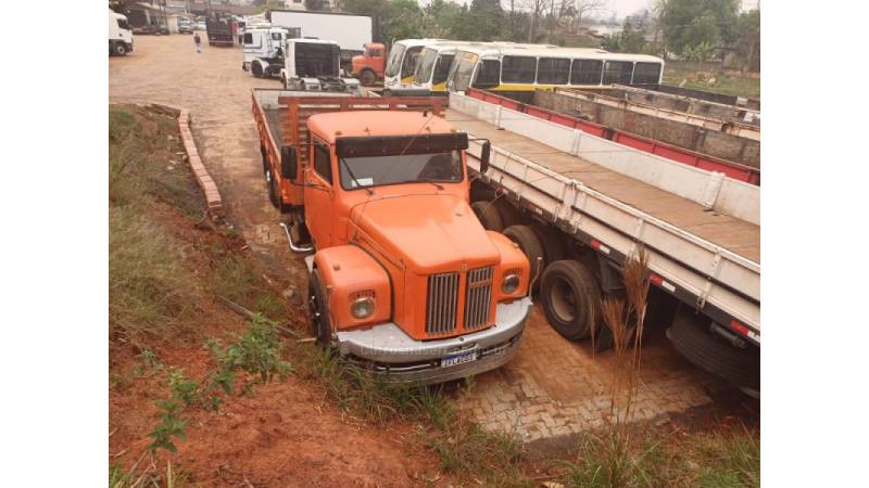 SCANIA - L-111 - 1973/1973 - Laranja - R$ 55.000,00