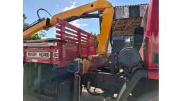 FORD - CARGO 2428 - 2006/2006 - Vermelha - R$ 270.000,00