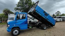 MERCEDES-BENZ - 709 - 1989/1989 - Azul - R$ 110.000,00