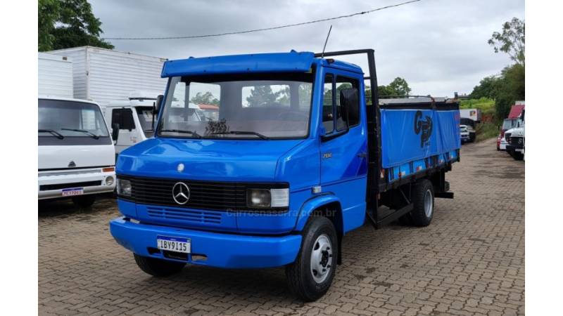 MERCEDES-BENZ - 709 - 1989/1989 - Azul - R$ 110.000,00