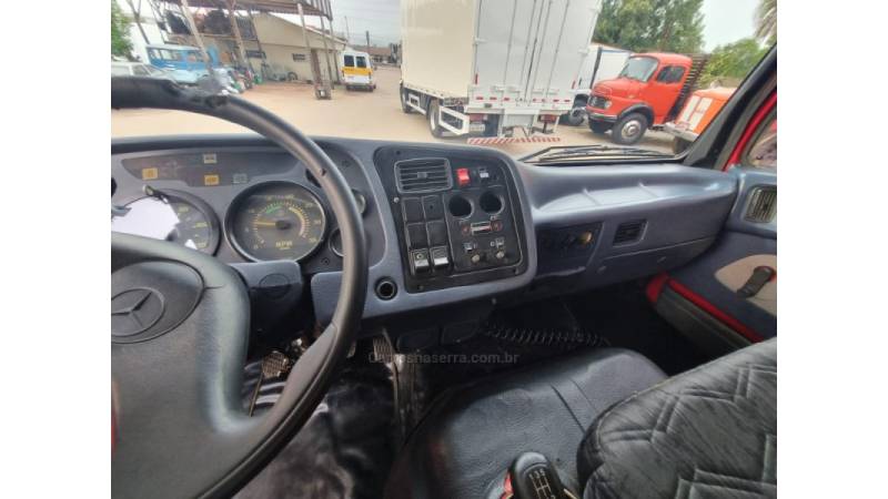 MERCEDES-BENZ - 914 - 1999/1999 - Vermelha - R$ 145.000,00