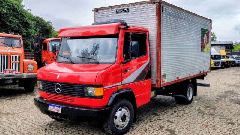 MERCEDES-BENZ - 709 - 1990/1990 - Vermelha - R$ 95.000,00