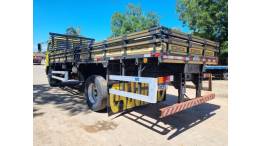 MERCEDES-BENZ - 1414 - 1996/1996 - Amarela - R$ 110.000,00