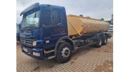 MERCEDES-BENZ - ATEGO 2425 - 2011/2012 - Azul - R$ 295.000,00