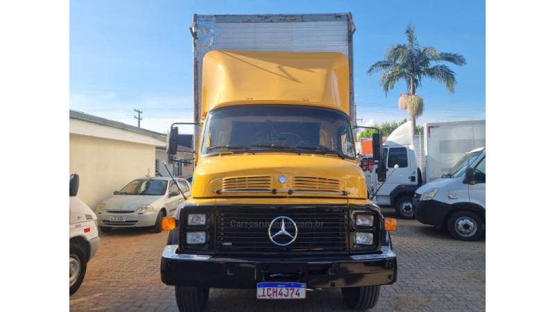 MERCEDES-BENZ - L-1113 - 1983/1984 - Amarela - R$ 135.000,00