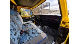 FORD - F-4000 - 1976/1976 - Amarela - R$ 50.000,00