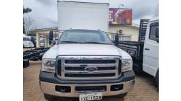 FORD - F-4000 - 2017/2017 - Branca - R$ 187.000,00