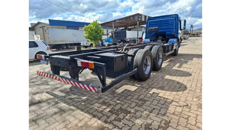 MERCEDES-BENZ - ATEGO 2425 - 2011/2011 - Azul - R$ 260.000,00