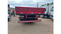 MERCEDES-BENZ - L-1118 - 1988/1988 - Vermelha - R$ 105.000,00