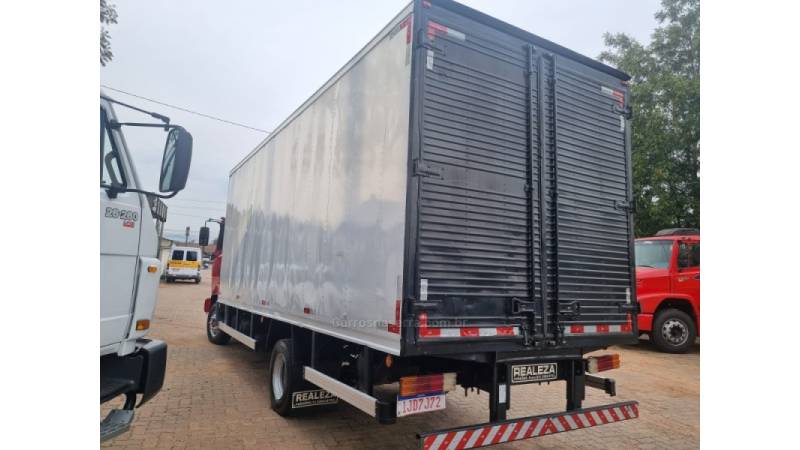 MERCEDES-BENZ - 914 - 1999/1999 - Vermelha - R$ 145.000,00