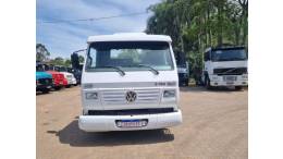 VOLKSWAGEN - 8-150 - 2002/2002 - Branca - R$ 185.000,00