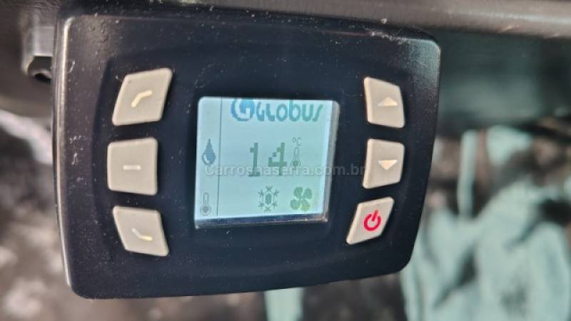 VOLKSWAGEN - 10-160 - 2015/2016 - Vermelha - R$ 270.000,00